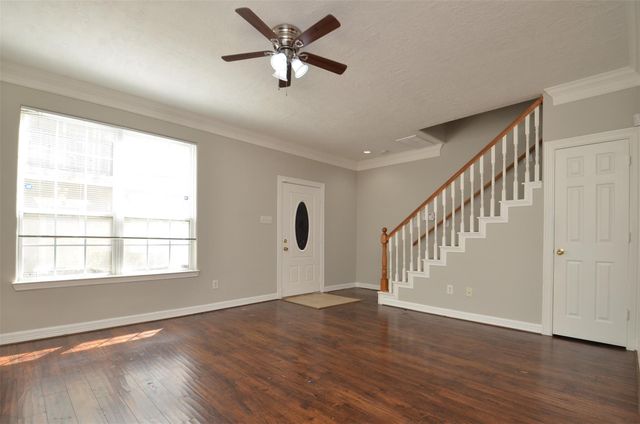 11045 Landswalk Drive 115, Houston, TX 77099