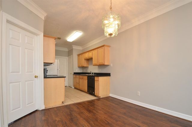 11045 Landswalk Drive 115, Houston, TX 77099