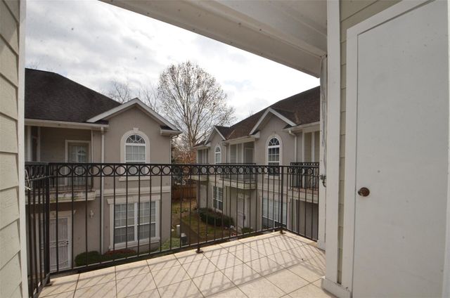 11045 Landswalk Drive 115, Houston, TX 77099