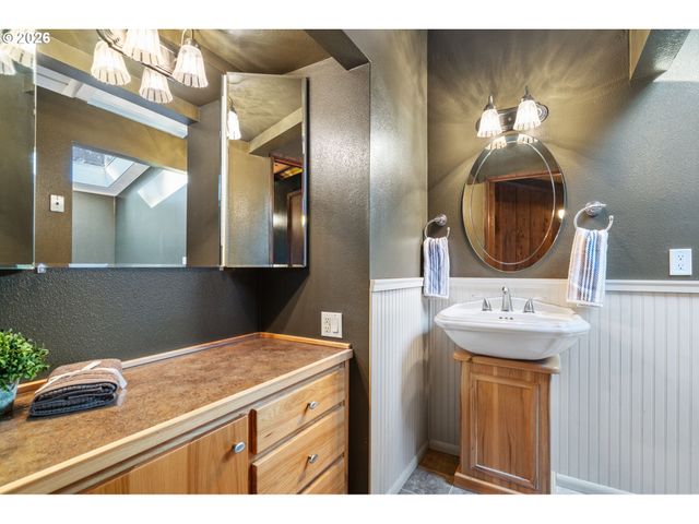 3518 Ne 102ND St, Vancouver, WA 98686