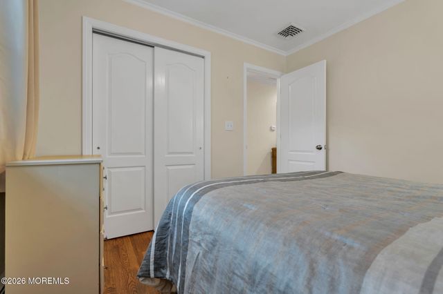 21 Wayside Drive, Brick, NJ 08724