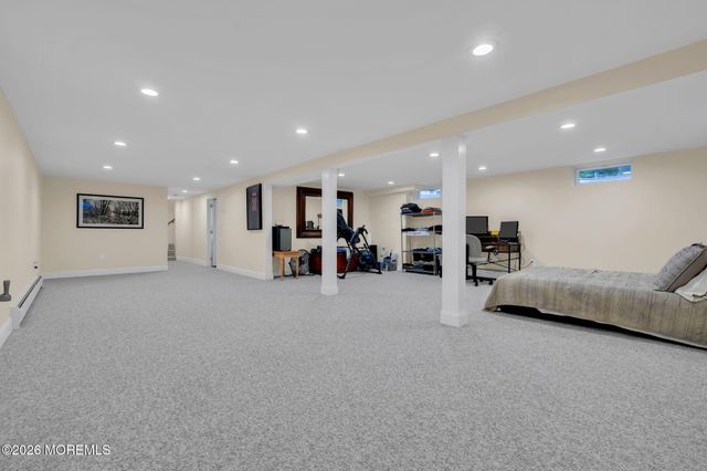 21 Wayside Drive, Brick, NJ 08724