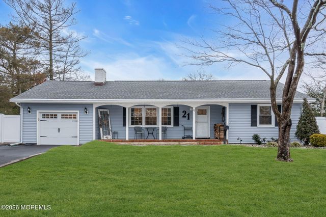 21 Wayside Drive, Brick, NJ 08724