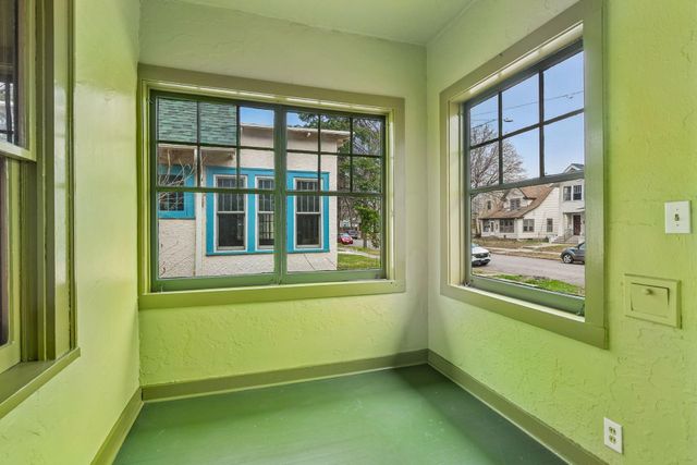 3844 Garfield Avenue, Minneapolis, MN 55409