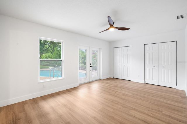 13325 GOLF CREST CIRCLE, Tampa, FL 33618