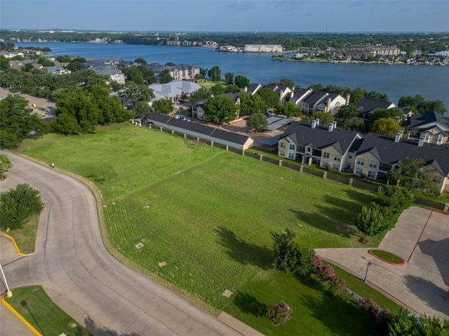 1100 Crawford Avenue, Granbury, TX 76048