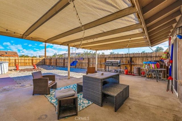 7429 Maude Adams, 29 Palms, CA 92277