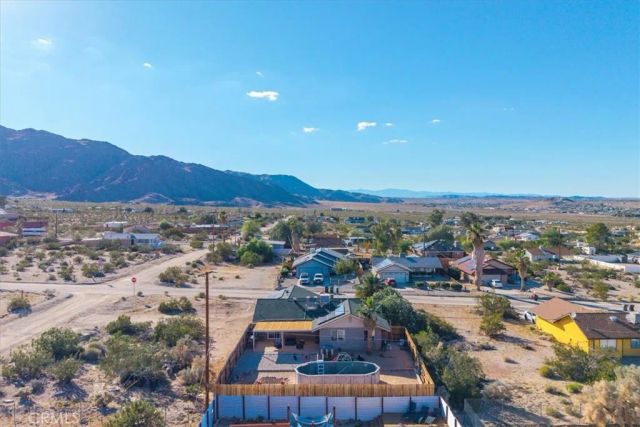 7429 Maude Adams, 29 Palms, CA 92277