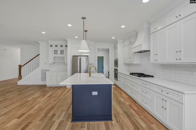 701 Peninsula Drive, Prosperity, SC 29127