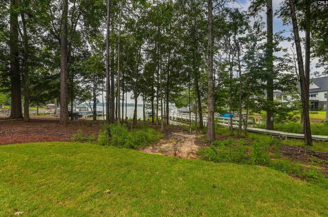 701 Peninsula Drive, Prosperity, SC 29127