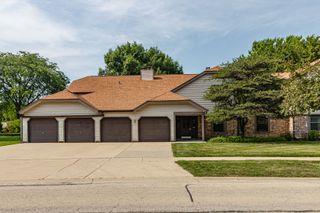 692 Hapsfield Lane 4B1, Buffalo Grove, IL 60089