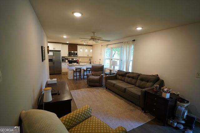 91 Hurt Road SE, Smyrna, GA 30082