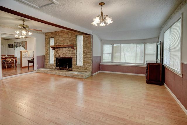 907 N State Highway 95 Highway N, Bastrop, TX 78602