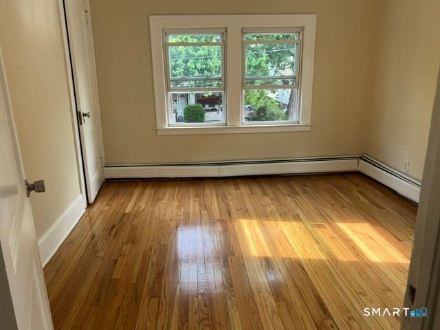 27 Arnold Street, Hartford, CT 06106