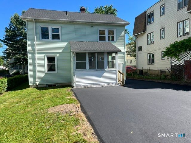 27 Arnold Street, Hartford, CT 06106