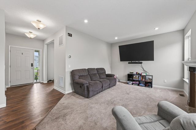 7641 Palmgren Avenue NE, Elk River, MN 55330