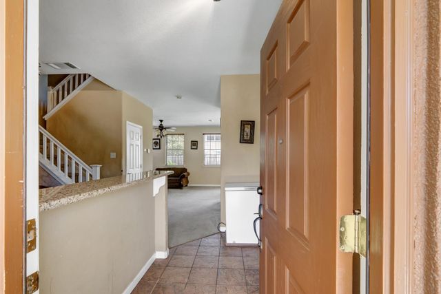 2228 Cermak Way, Elk Grove, CA 95758