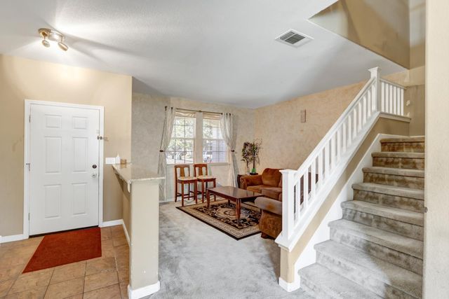 2228 Cermak Way, Elk Grove, CA 95758