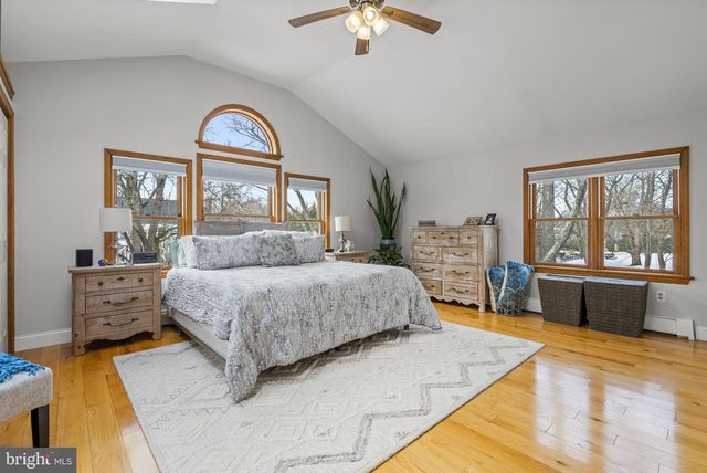 611 NEW ALBANY RD, Moorestown, NJ 08057