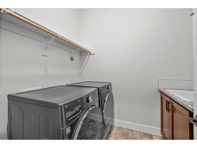 29032 Nw Fair St, North Plains, OR 97133