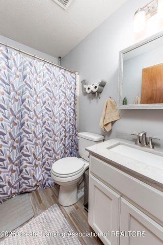 614 Remway Street 1o, Potterville, MI 48876