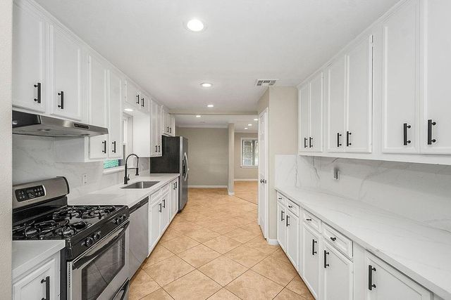 5037 W 43rd Street, Houston, TX 77092