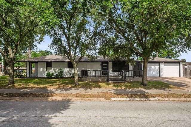 5037 W 43rd Street, Houston, TX 77092