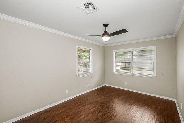 5037 W 43rd Street, Houston, TX 77092