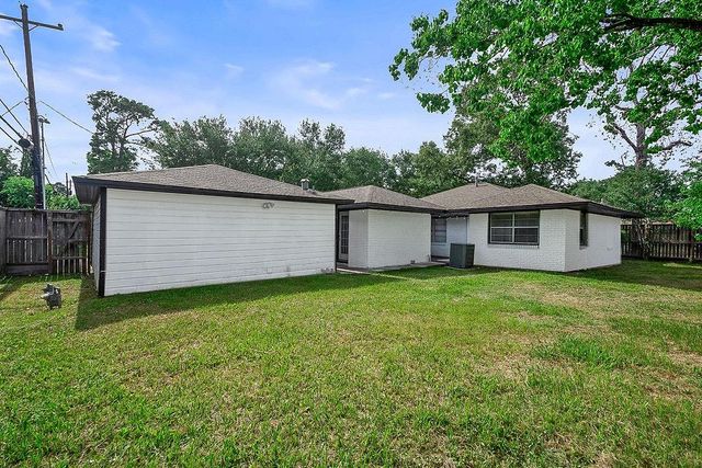 5037 W 43rd Street, Houston, TX 77092