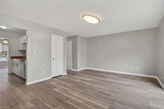 305 Civil Ct Apt D, Newport News, VA 23608