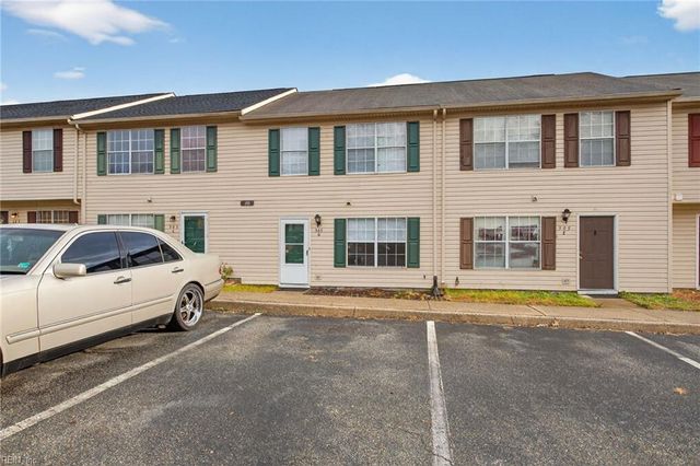 305 Civil Ct Apt D, Newport News, VA 23608