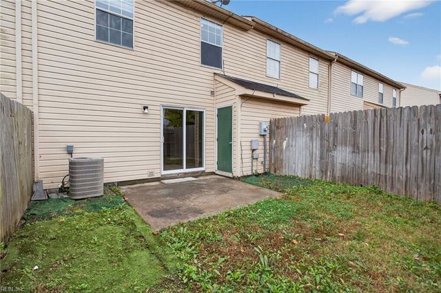 305 Civil Ct Apt D, Newport News, VA 23608