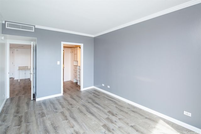 700 Richards Street 2107, Honolulu, HI 96813