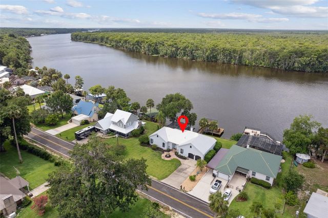 127 RIVER ROAD, Satsuma, FL 32189