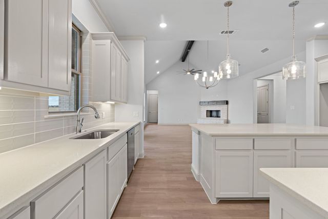 705 County Road 4530, Decatur, TX 76234