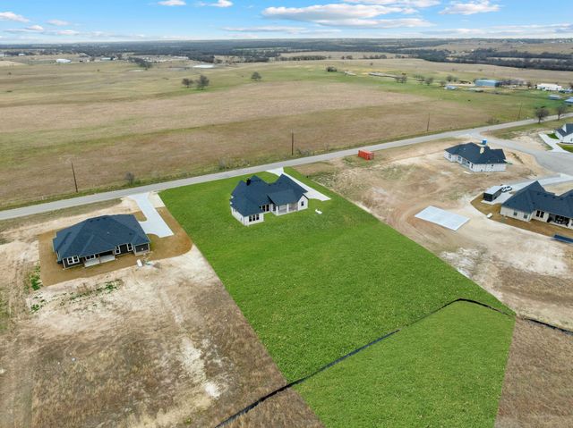 705 County Road 4530, Decatur, TX 76234