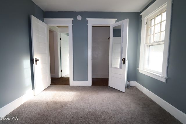 1318 Stanford Street, Schenectady, NY 12308