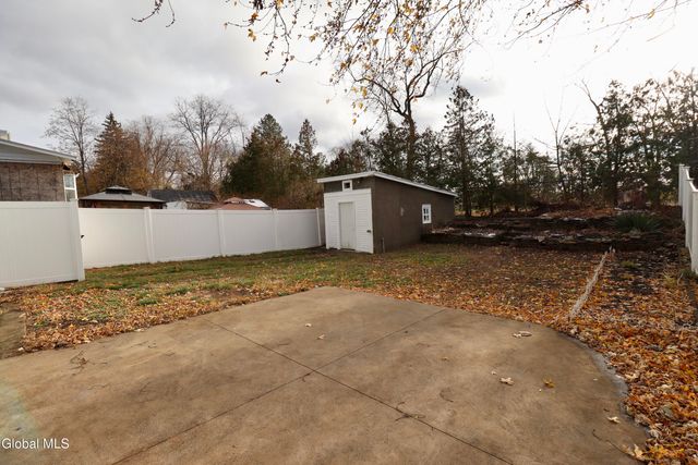 1318 Stanford Street, Schenectady, NY 12308