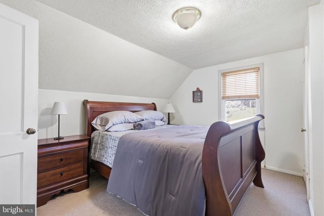 240 TANTUM DR, Hamilton, NJ 08610