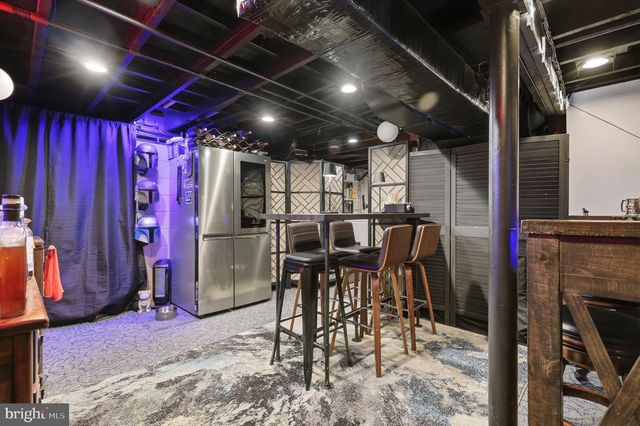 240 TANTUM DR, Hamilton, NJ 08610