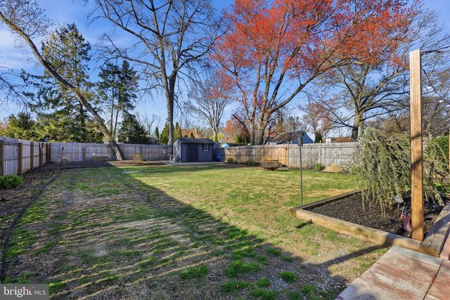 240 TANTUM DR, Hamilton, NJ 08610