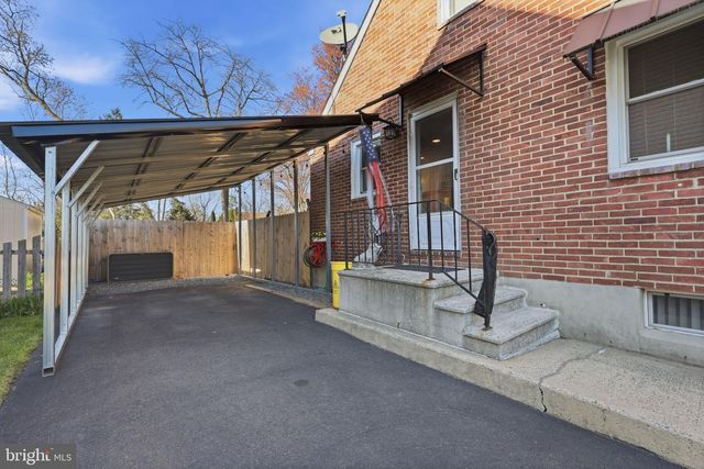 240 TANTUM DR, Hamilton, NJ 08610