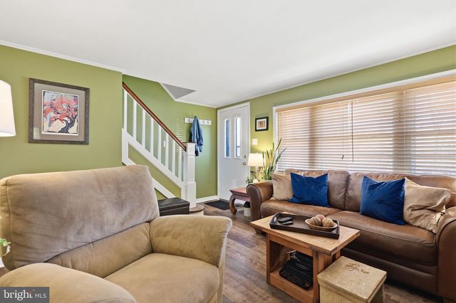 240 TANTUM DR, Hamilton, NJ 08610