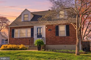 240 TANTUM DR, Hamilton, NJ 08610