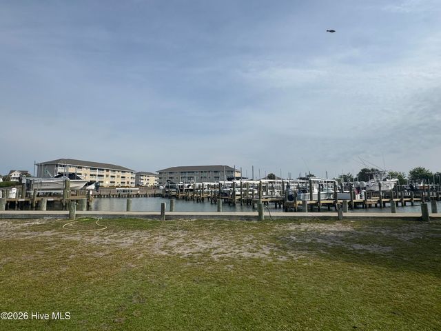 650 Cedar Point Boulevard F3, Cedar Point, NC 28584