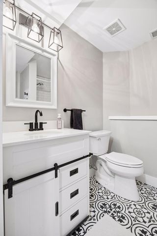 100 Benton Street E, Cologne, MN 55322