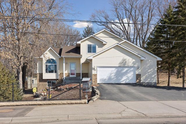 100 Benton Street E, Cologne, MN 55322