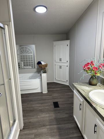 205 Archery Ln, E, Shelbyville, TN 37160