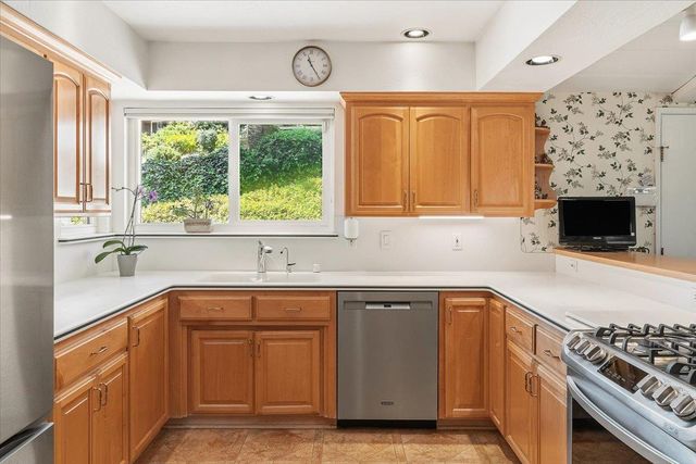 2821 Bennett Dr, Placerville, CA 95667