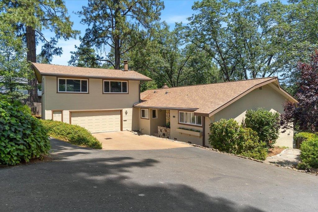 2821 Bennett Dr, Placerville, CA 95667
